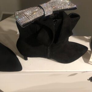 Size 11.5 cute boot brand new